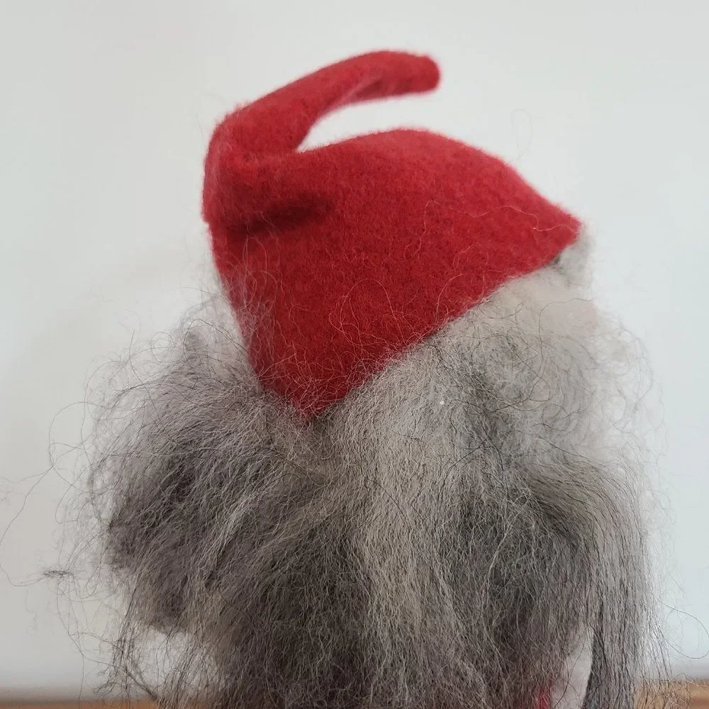 Handmade Sweden Larssons Tra Wood Felt Christmas Mrs. Claus Gnome Elf Figurine